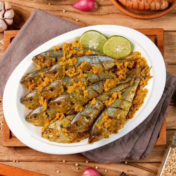 Selar Bumbu Kuning