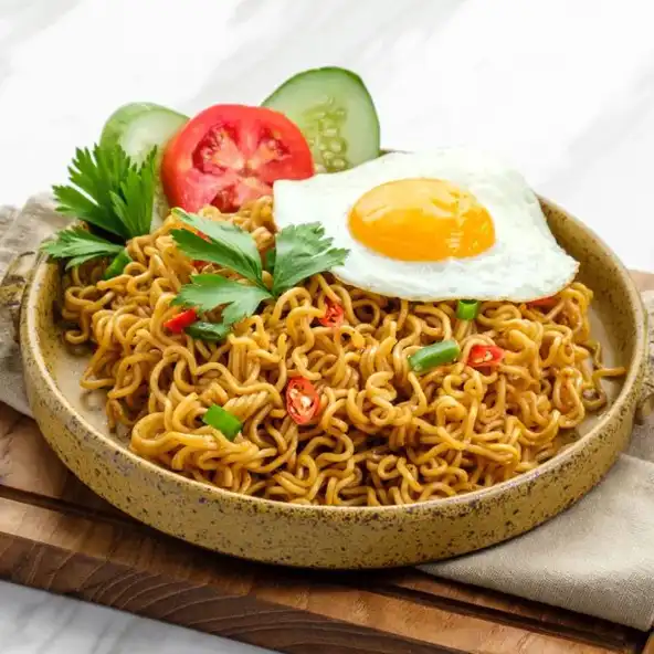 Mie Goreng +Telur Mata Sapi