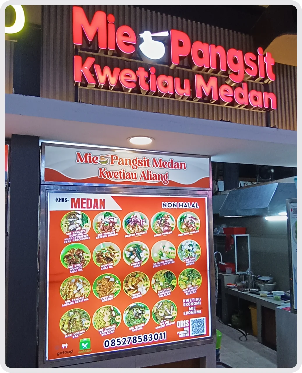 Mie Pangsit Kwetiau Medan